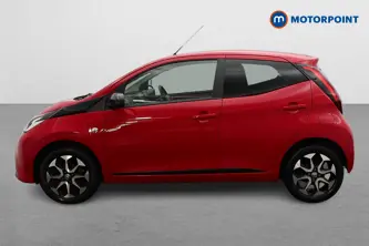 Toyota Aygo X-Trend Manual Petrol Hatchback - Stock Number (1483784) - Passenger side