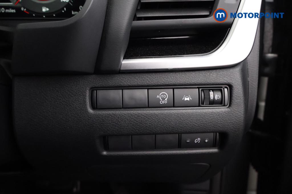 Nissan Qashqai N-Connecta Automatic Petrol SUV - Stock Number (1484938) - 10th supplementary image