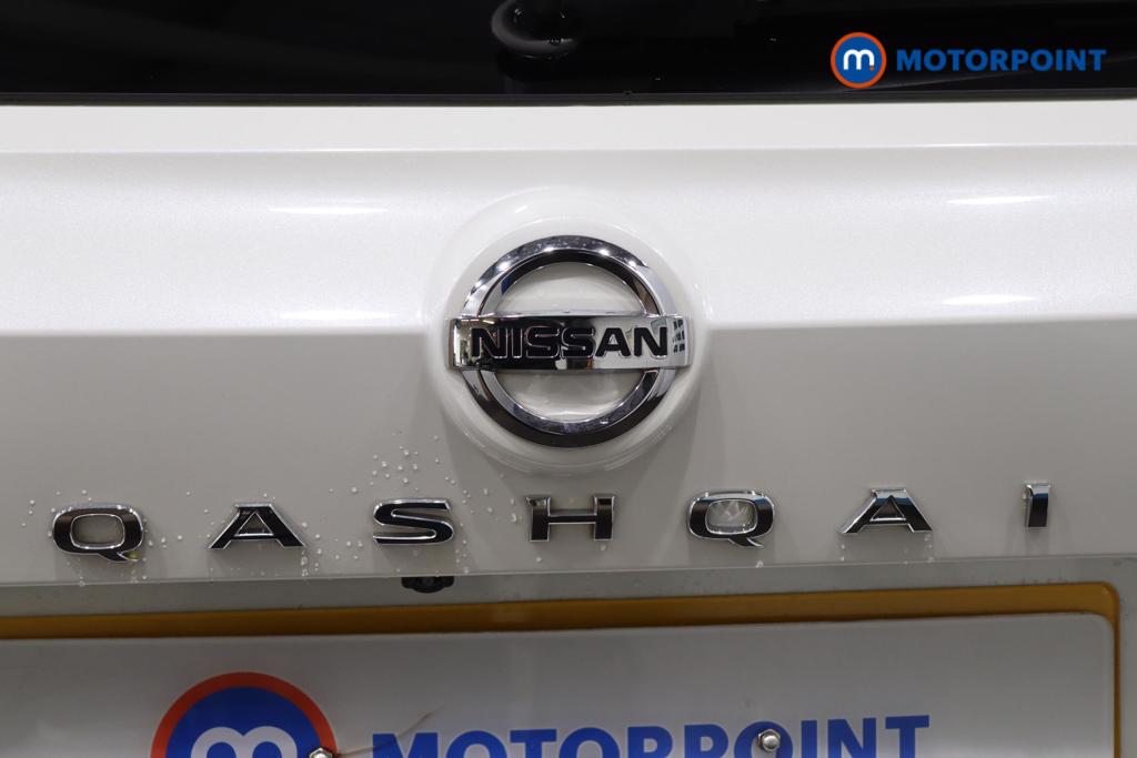 Nissan Qashqai Premiere Edition Automatic Petrol SUV - Stock Number (1486439) - 29th supplementary image