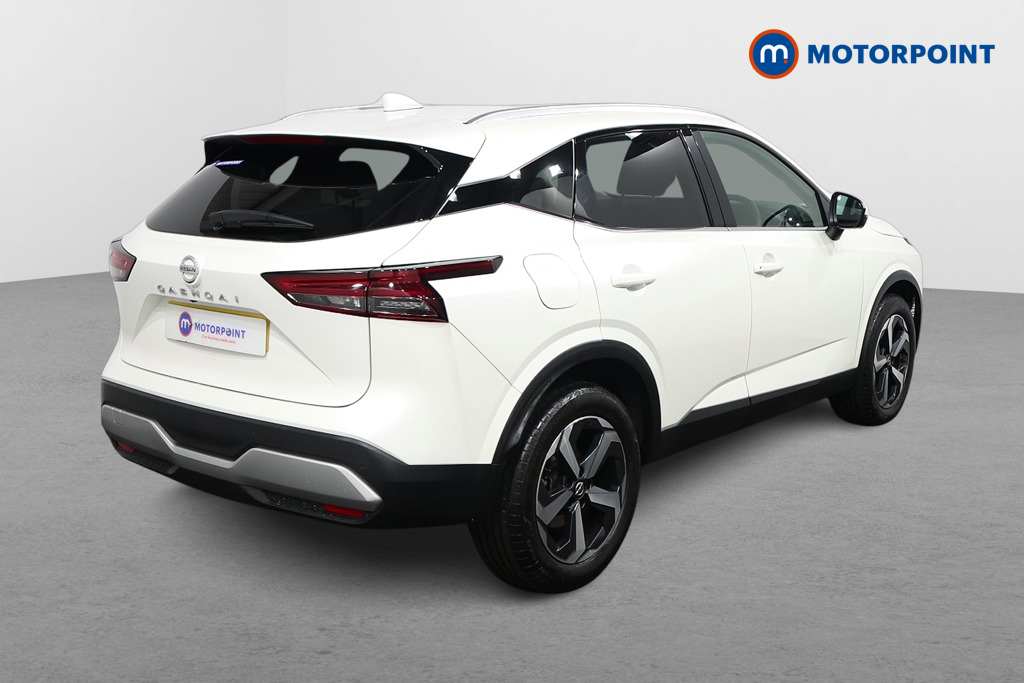 Nissan Qashqai Premiere Edition Automatic Petrol SUV - Stock Number (1486439) - Drivers side rear corner