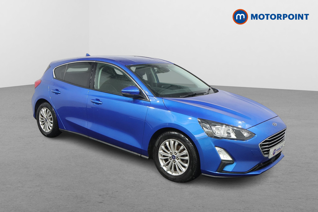 Ford Focus Titanium Manual Petrol Hatchback - Stock Number (1466212) - Drivers side front corner