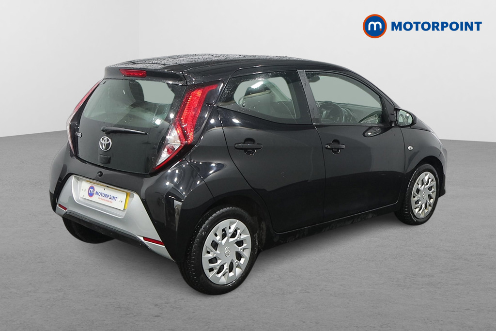 Toyota Aygo X-Play Manual Petrol Hatchback - Stock Number (1475253) - Drivers side rear corner