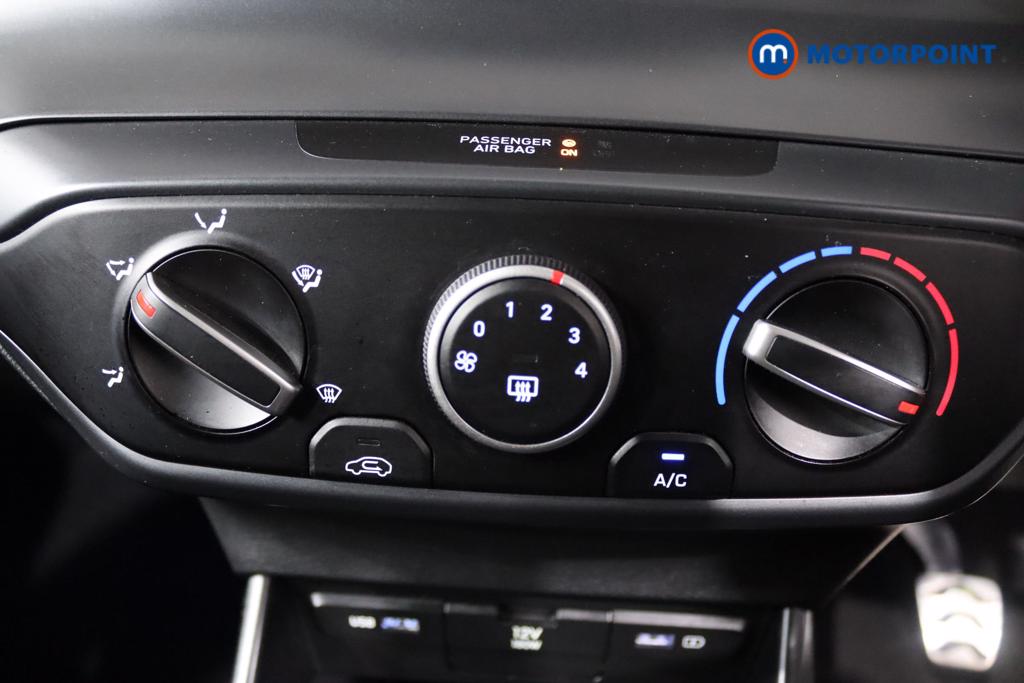 Hyundai Bayon Se Connect Manual Petrol-Electric Hybrid SUV - Stock Number (1477369) - 15th supplementary image