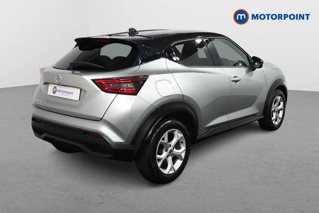 Nissan Juke N-Connecta Manual Petrol SUV - Stock Number (1486914) - Drivers side rear corner