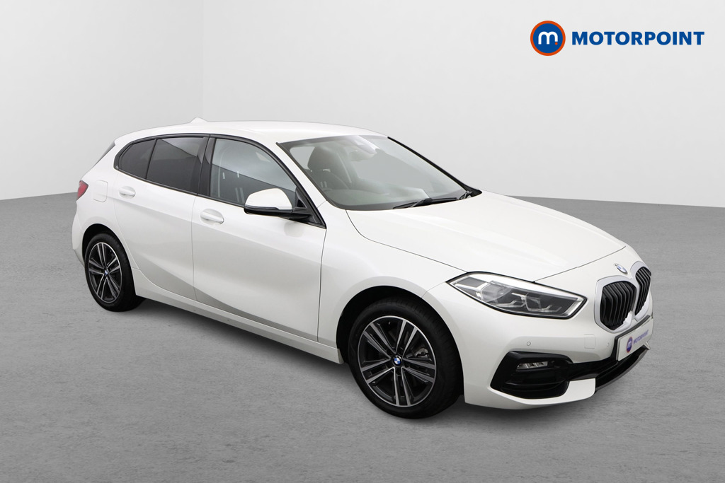 BMW 1 Series Sport Automatic Petrol Hatchback - Stock Number (1483955) - Drivers side front corner