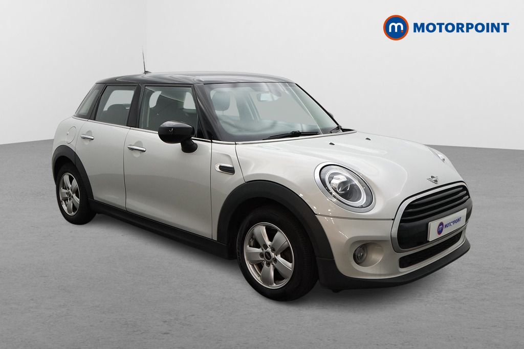 Mini Hatchback Cooper Classic Manual Petrol Hatchback - Stock Number (1484540) - Drivers side front corner