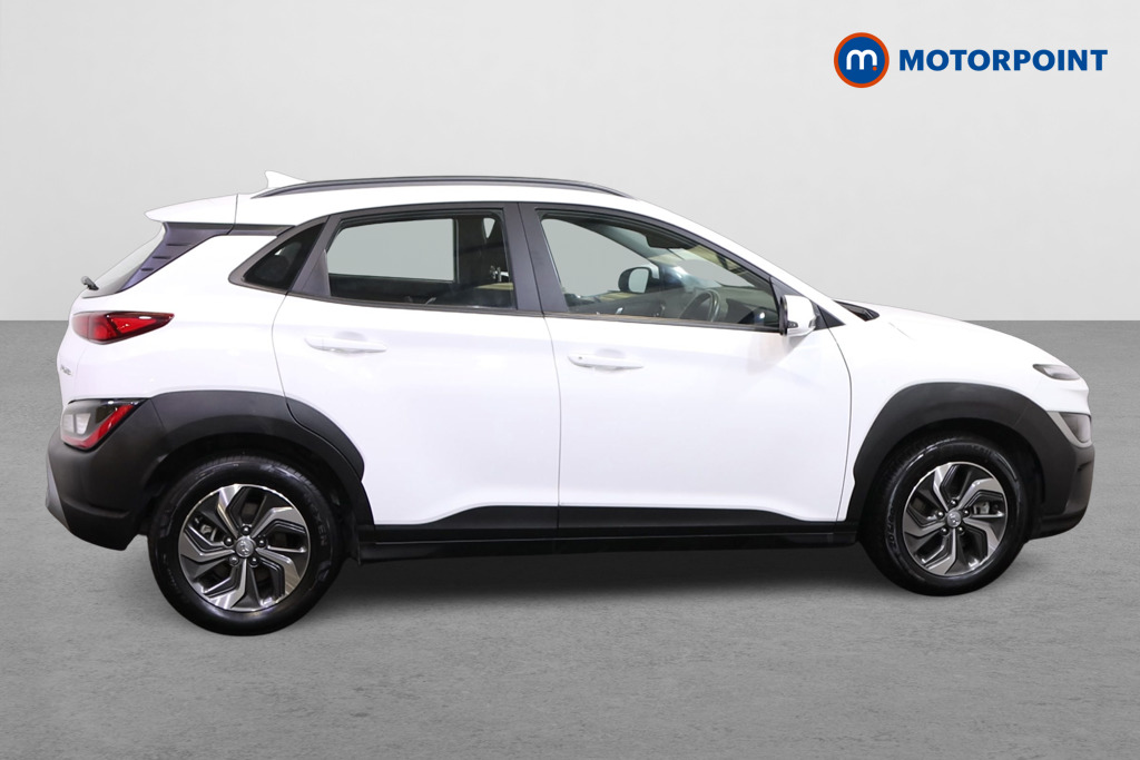 Hyundai Kona Se Connect Automatic Petrol-Electric Hybrid SUV - Stock Number (1485053) - Drivers side