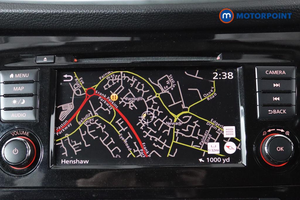 Nissan Qashqai N-Connecta Manual Petrol SUV - Stock Number (1478055) - 2nd supplementary image