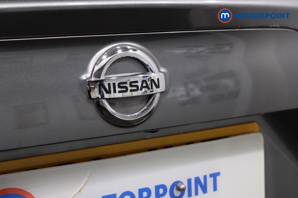 Nissan Qashqai N-Connecta Manual Petrol SUV - Stock Number (1478055) - 28th supplementary image