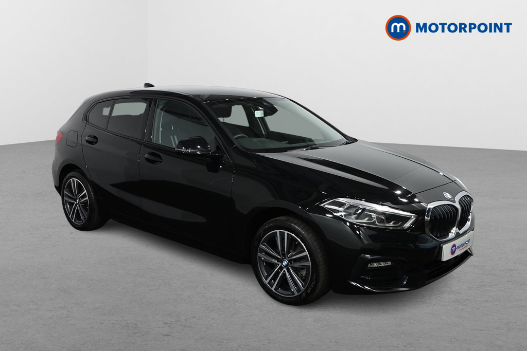 BMW 1 Series Sport Automatic Petrol Hatchback - Stock Number (1483958) - Drivers side front corner