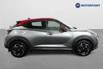 Nissan Juke N-Connecta Automatic Petrol-Electric Hybrid SUV - Stock Number (1485078) - Drivers side