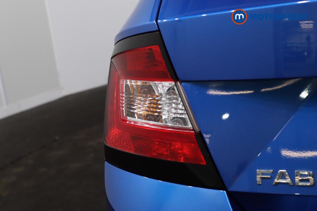 Skoda Fabia Colour Edition Manual Petrol Hatchback - Stock Number (1485575) - 27th supplementary image