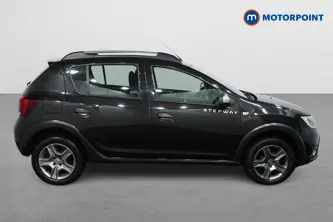 Dacia Sandero Stepway Laureate Manual Diesel Hatchback - Stock Number (1485844) - Drivers side