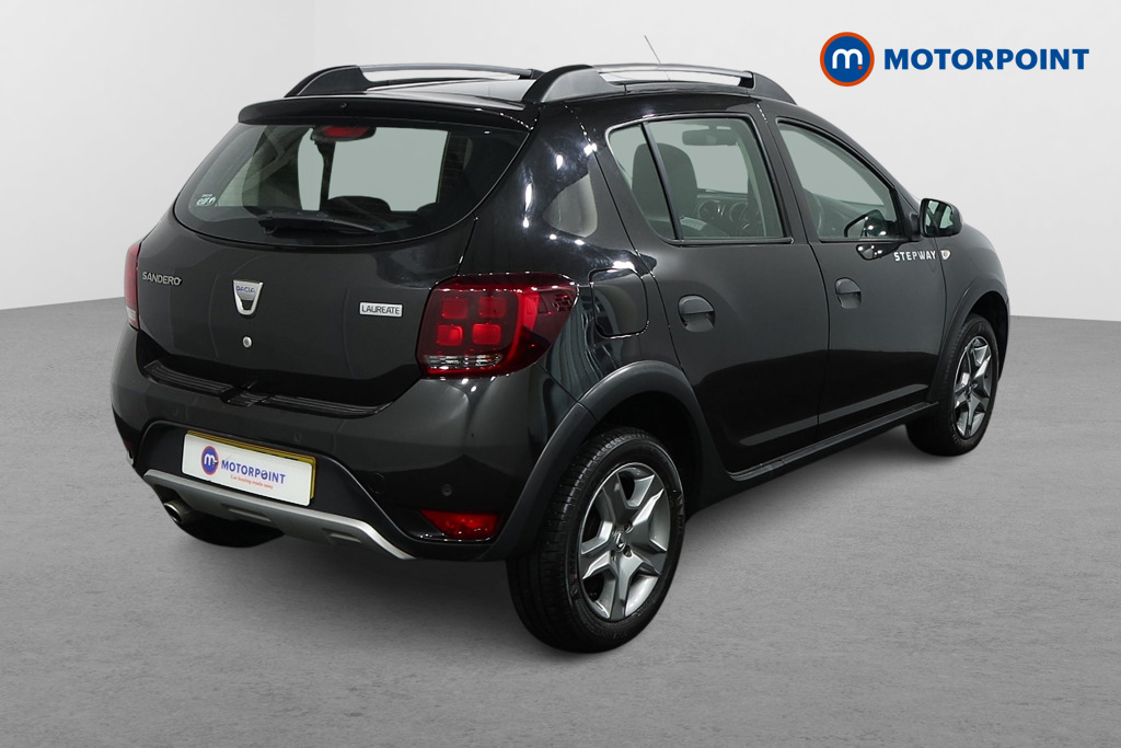 Dacia Sandero Stepway Laureate Manual Diesel Hatchback - Stock Number (1485844) - Drivers side rear corner