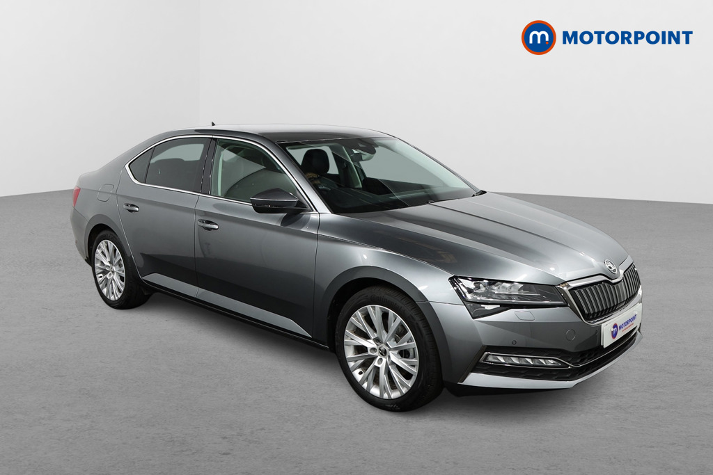 Skoda Superb Se L Automatic Petrol Plug-In Hybrid Hatchback - Stock Number (1486091) - Drivers side front corner