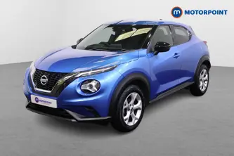 Nissan Juke N-Connecta Manual Petrol SUV - Stock Number (1486273) - Passenger side front corner