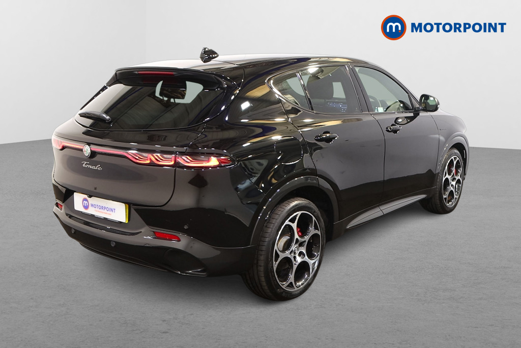 Alfa Romeo Tonale Veloce Automatic Petrol-Electric Hybrid SUV - Stock Number (1486868) - Drivers side rear corner