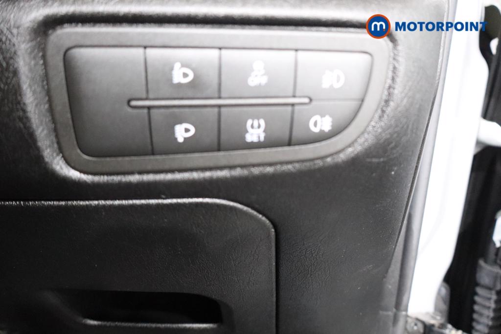 Fiat Tipo Life Manual Petrol Estate - Stock Number (1474865) - 12th supplementary image