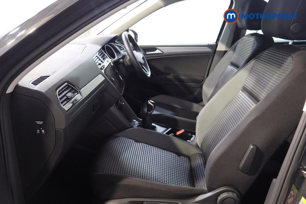 Volkswagen Tiguan Active Manual Petrol SUV - Stock Number (1476435) - 13th supplementary image