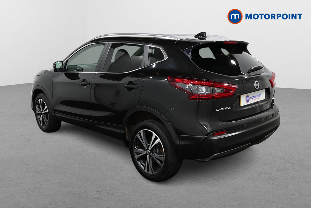 Nissan Qashqai N-Connecta Manual Petrol SUV - Stock Number (1482760) - Passenger side rear corner