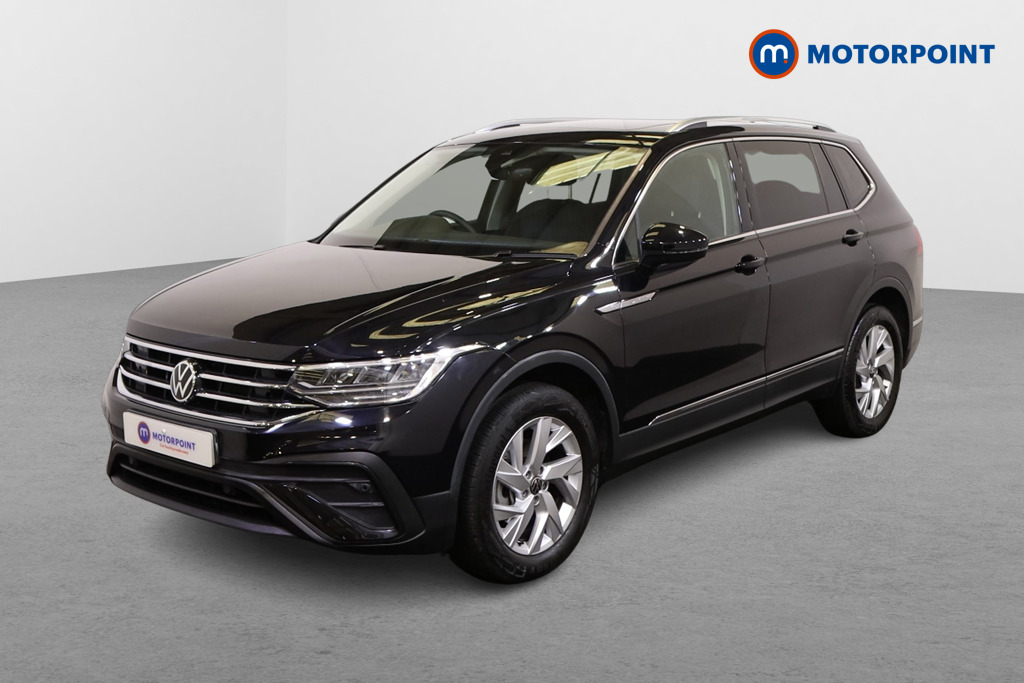 Volkswagen Tiguan Allspace Life Automatic Petrol SUV - Stock Number (1483905) - Passenger side front corner