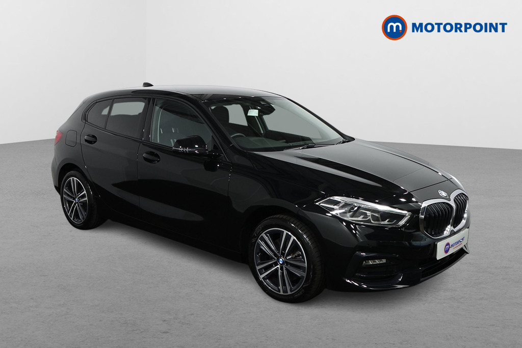 BMW 1 Series Sport Automatic Petrol Hatchback - Stock Number (1483979) - Drivers side front corner