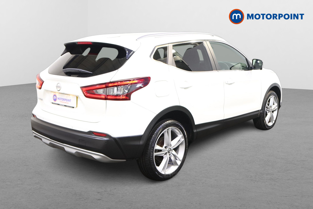 Nissan Qashqai N-Motion Manual Petrol SUV - Stock Number (1484060) - Drivers side rear corner