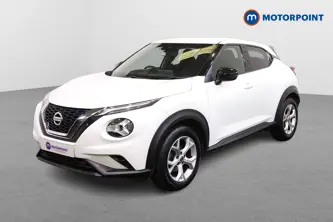 Nissan Juke N-Connecta Automatic Petrol SUV - Stock Number (1485971) - Passenger side front corner