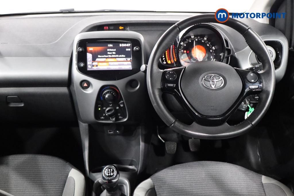 Toyota Aygo X-Play Manual Petrol Hatchback - Stock Number (1487946) - 1st supplementary image