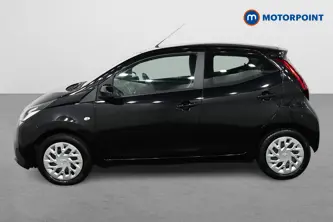 Toyota Aygo X-Play Manual Petrol Hatchback - Stock Number (1487946) - Passenger side