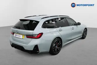 BMW 3 Series M Sport Automatic Petrol Plug-In Hybrid Estate - Stock Number (1487407) - Drivers side rear corner