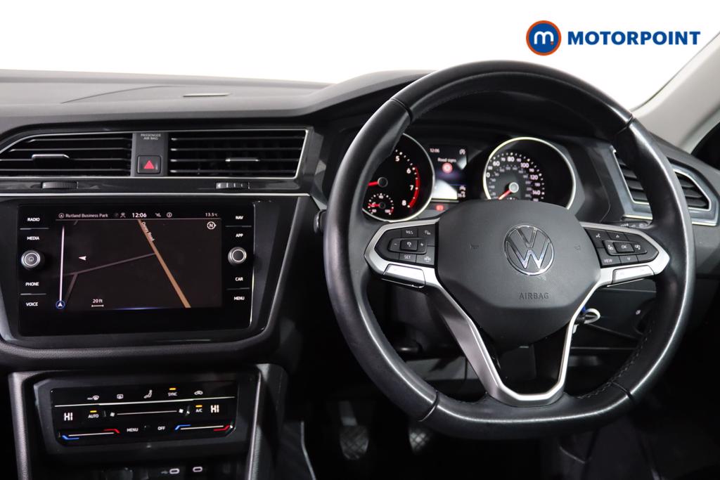 Volkswagen Tiguan Life Manual Petrol SUV - Stock Number (1485908) - 3rd supplementary image