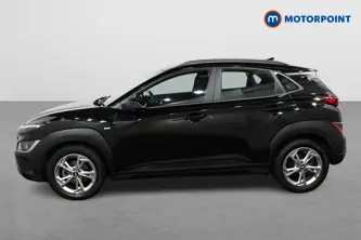 Hyundai Kona Se Connect Manual Petrol-Electric Hybrid SUV - Stock Number (1487681) - Passenger side