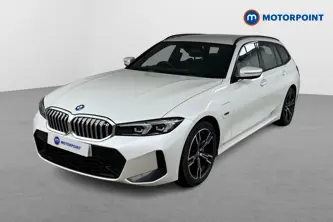 BMW 3 Series M Sport Automatic Petrol Plug-In Hybrid Estate - Stock Number (1481618) - Passenger side front corner