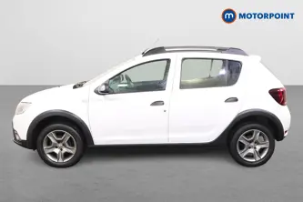 Dacia Sandero Stepway Essential Manual Petrol Hatchback - Stock Number (1482919) - Passenger side