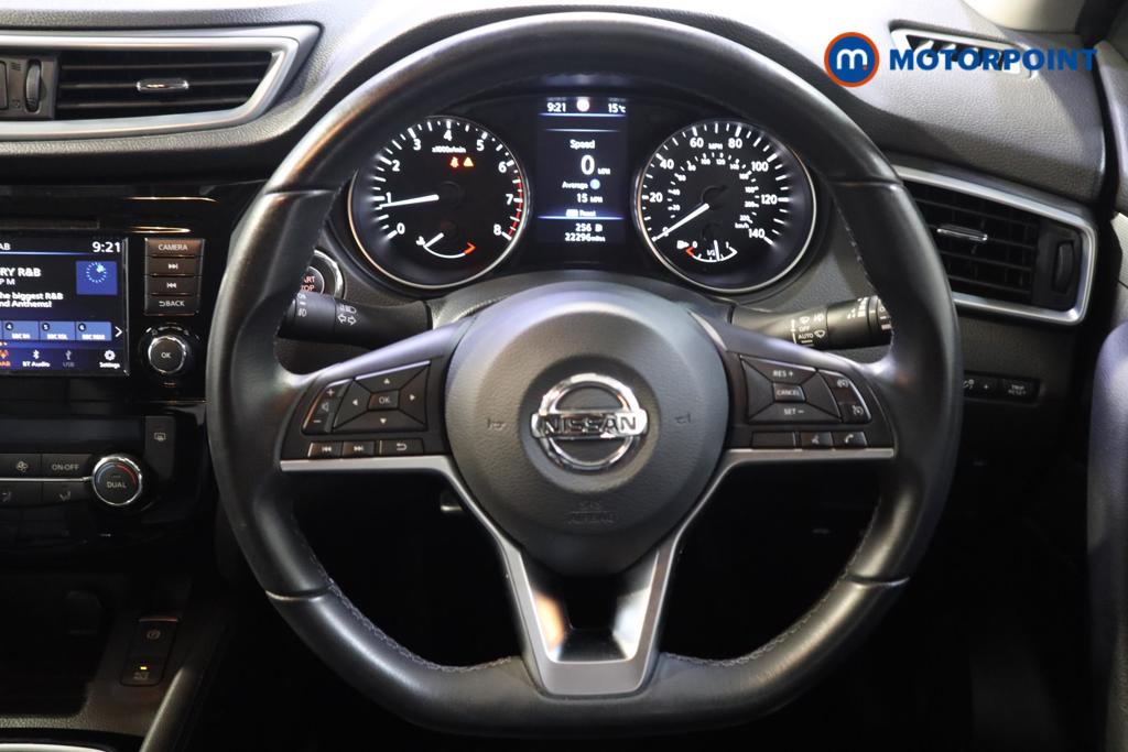 Nissan Qashqai N-Motion Manual Petrol SUV - Stock Number (1485331) - 2nd supplementary image