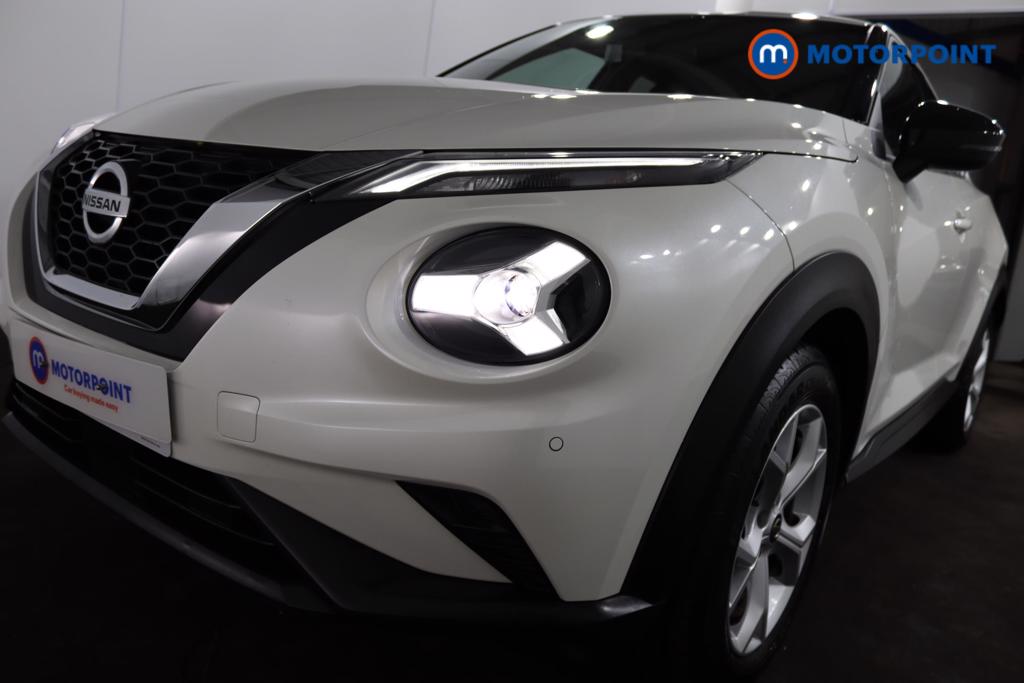 Nissan Juke N-Connecta Automatic Petrol SUV - Stock Number (1488770) - 28th supplementary image