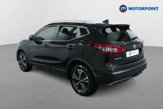 Nissan Qashqai N-Connecta Manual Diesel SUV - Stock Number (1481761) - Passenger side rear corner