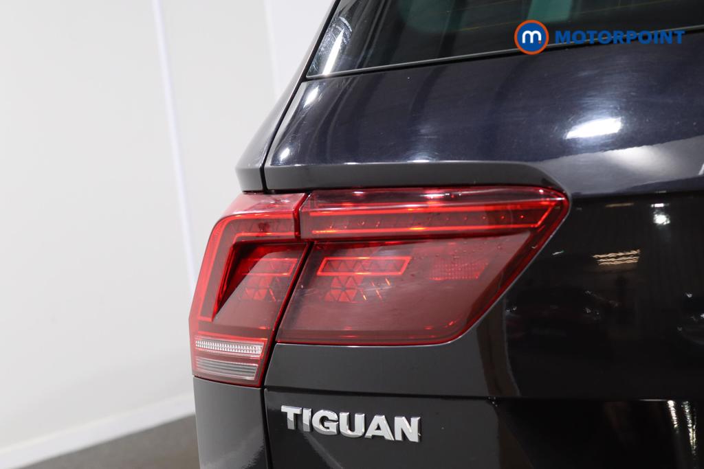 Volkswagen Tiguan R-Line Manual Diesel SUV - Stock Number (1486127) - 30th supplementary image