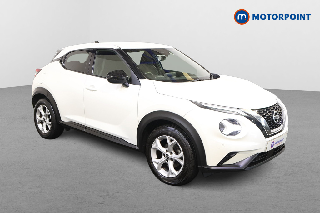 Nissan Juke N-Connecta Manual Petrol SUV - Stock Number (1486272) - Drivers side front corner