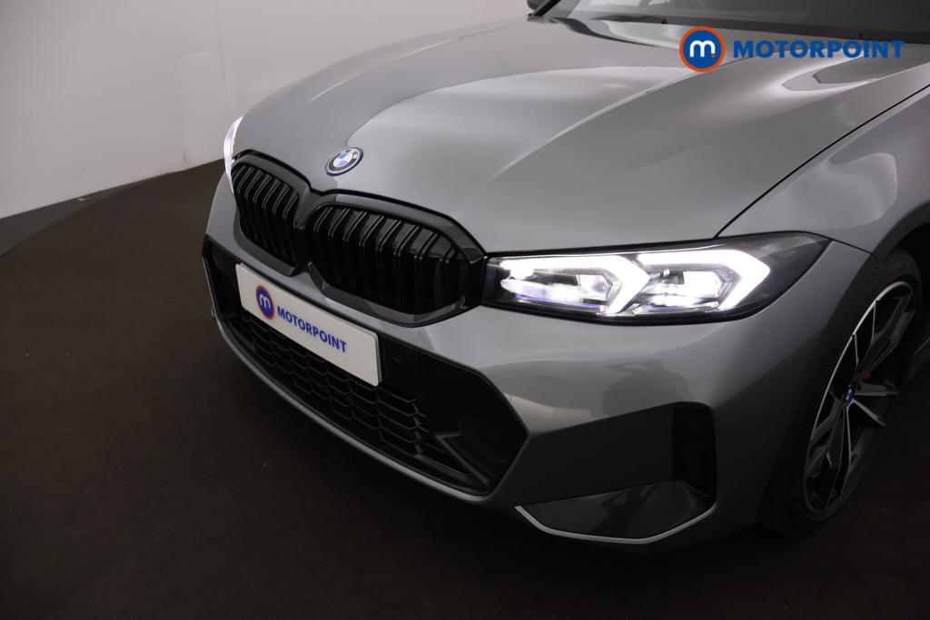 BMW 3 Series M Sport Automatic Petrol Plug-In Hybrid Saloon - Stock Number (1488119) - 17th supplementary image