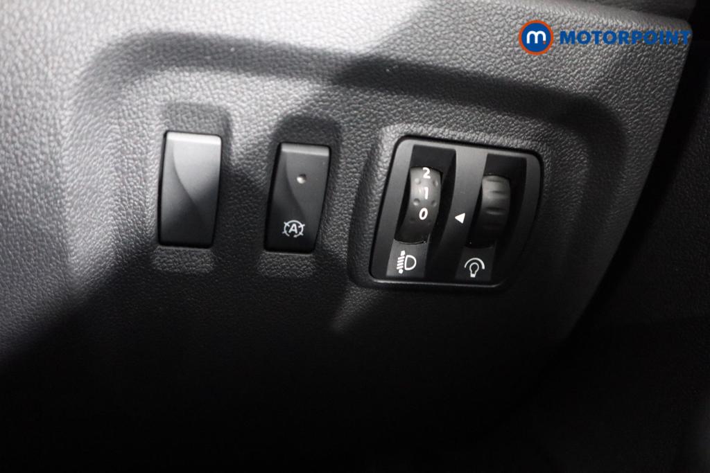 Renault Captur Dynamique S Nav Manual Petrol SUV - Stock Number (1483387) - 11th supplementary image