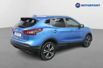 Nissan Qashqai N-Connecta Manual Diesel SUV - Stock Number (1486887) - Drivers side rear corner