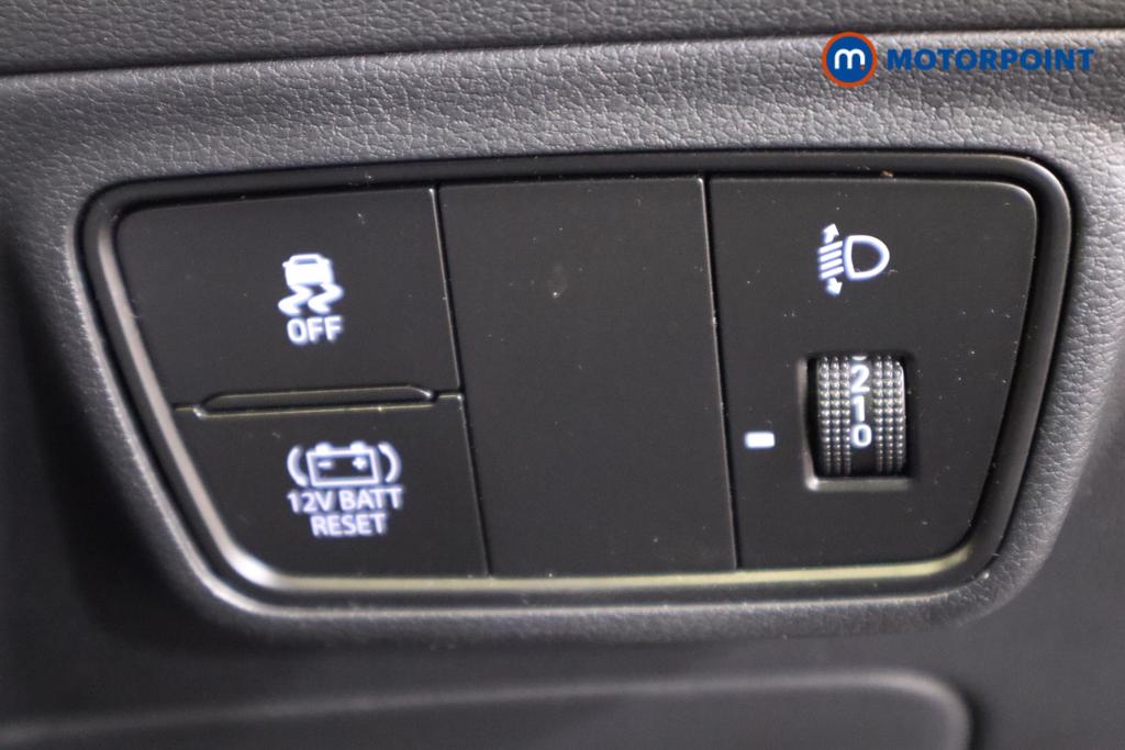 Hyundai Tucson Se Connect Automatic Petrol-Electric Hybrid SUV - Stock Number (1487891) - 14th supplementary image