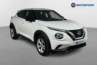 Nissan Juke N-Connecta Manual Petrol SUV - Stock Number (1488754) - Drivers side front corner