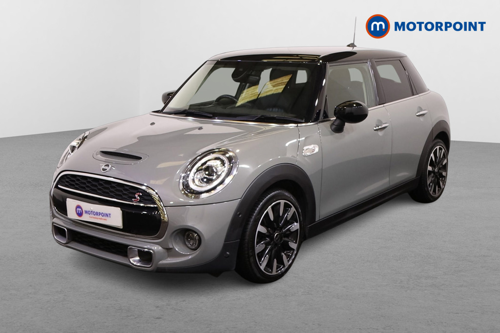 Mini Hatchback Cooper S Exclusive Automatic Petrol Hatchback - Stock Number (1488868) - Passenger side front corner