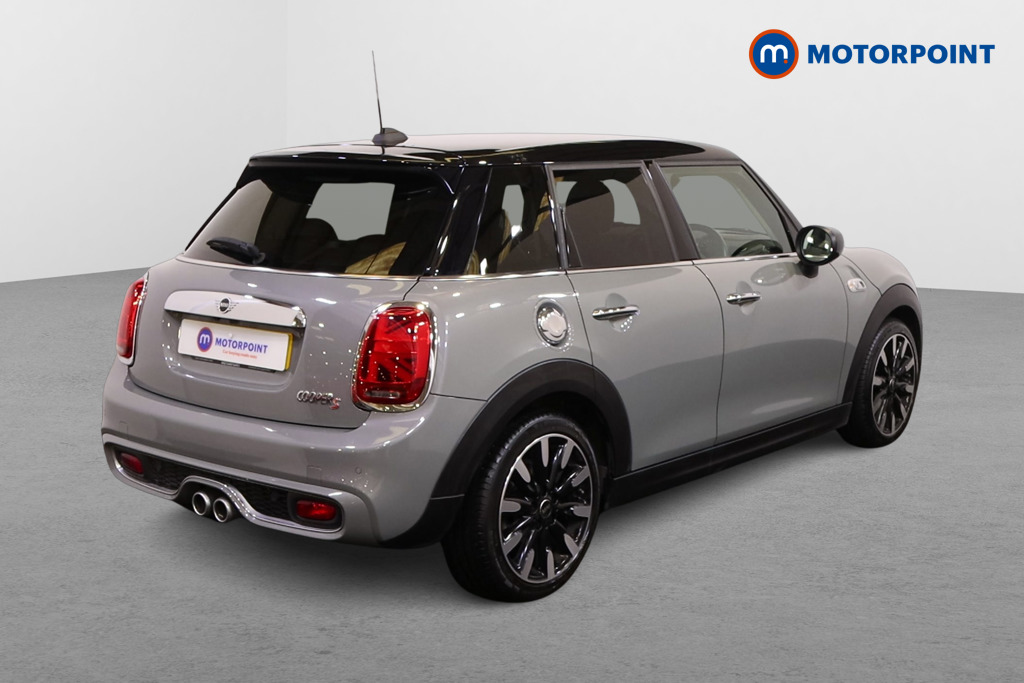 Mini Hatchback Cooper S Exclusive Automatic Petrol Hatchback - Stock Number (1488868) - Drivers side rear corner