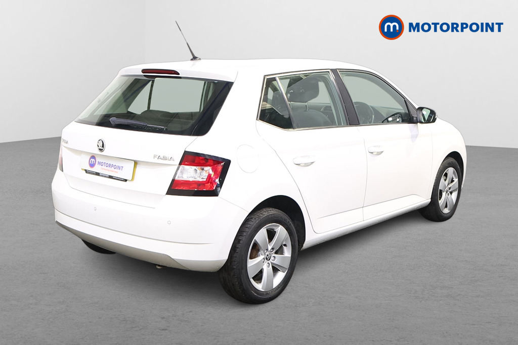 Skoda Fabia SE Manual Petrol Hatchback - Stock Number (1481400) - Drivers side rear corner