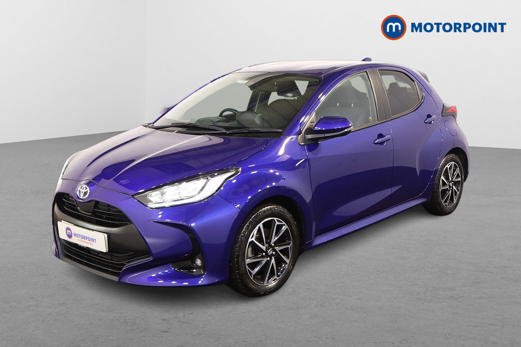 Toyota Yaris Design Automatic Petrol-Electric Hybrid Hatchback - Stock Number (1484722) - Passenger side front corner