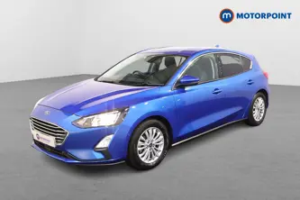 Ford Focus Titanium Manual Petrol Hatchback - Stock Number (1487322) - Passenger side front corner